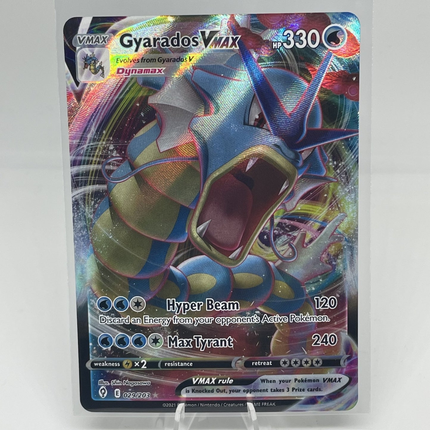 Gyarados VMAX