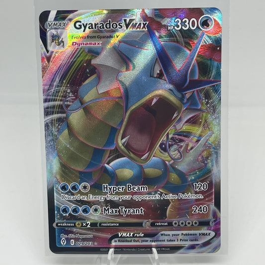 Gyarados VMAX